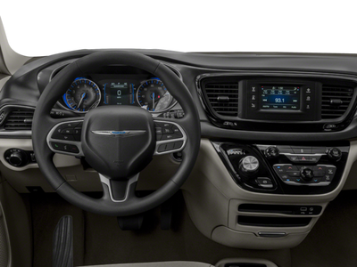 2018 Chrysler Pacifica L