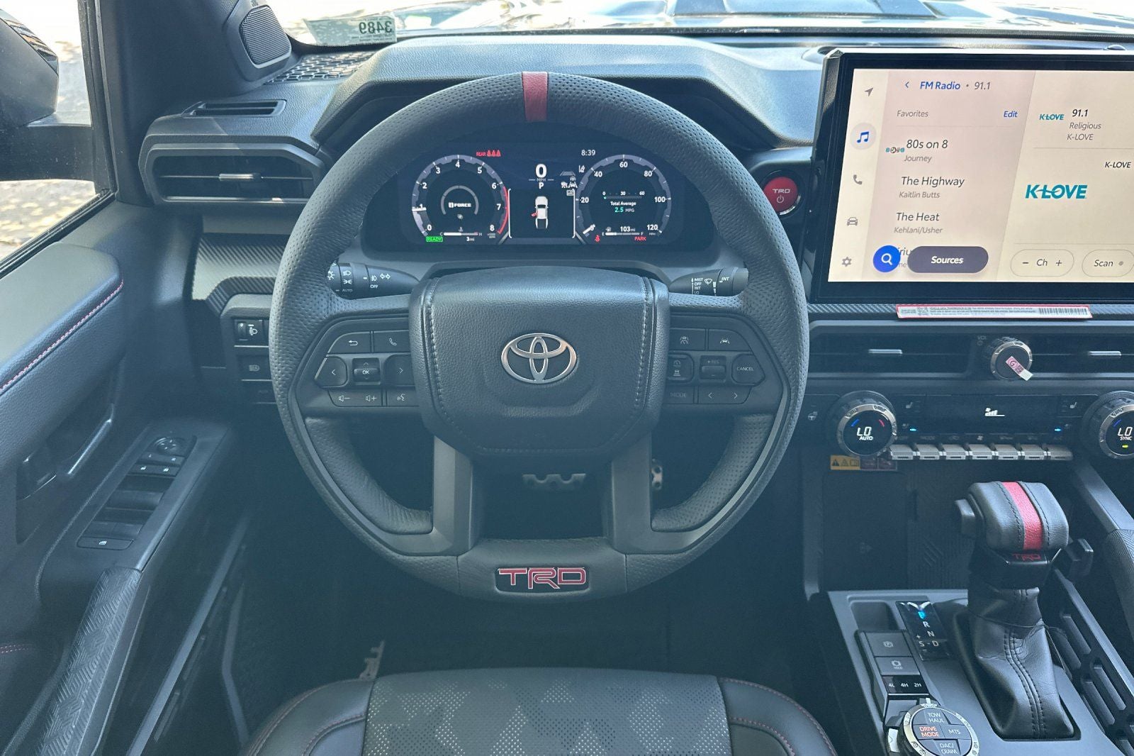 2026 Toyota Tacoma i-FORCE MAX TRD Pro