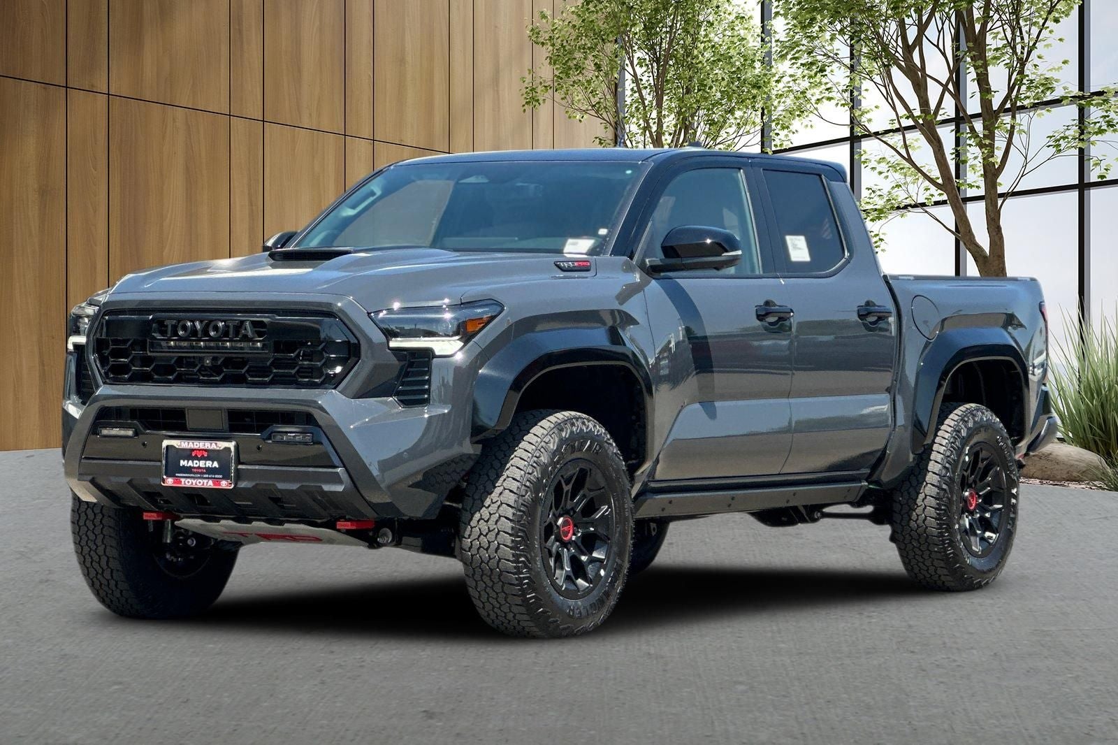 2026 Toyota Tacoma i-FORCE MAX TRD Pro