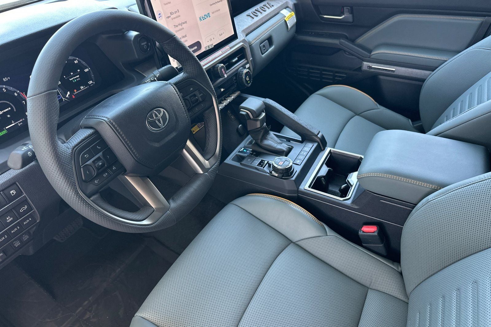 2026 Toyota Tacoma i-FORCE MAX Trailhunter