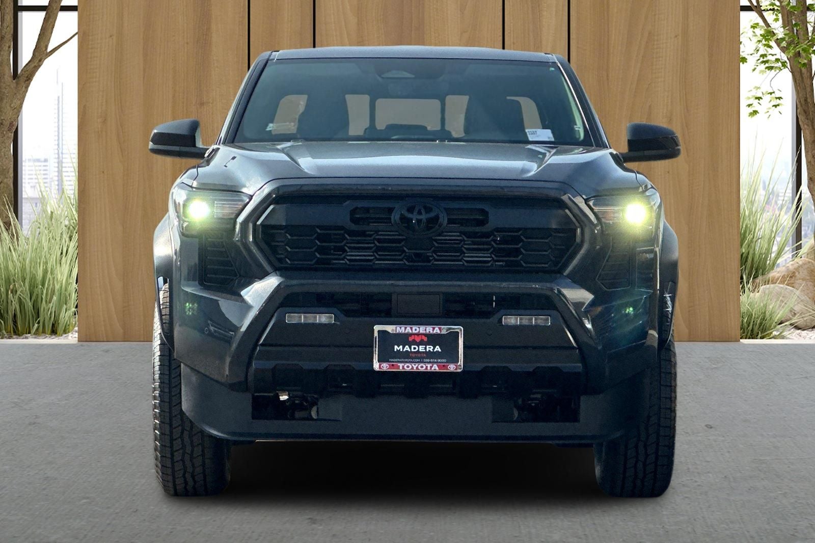 2026 Toyota Tacoma i-FORCE MAX TRD Off-Road i-FORCE MAX