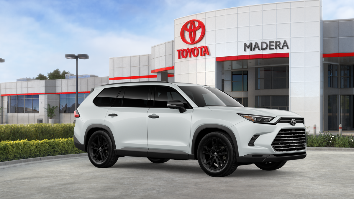2026 Toyota Grand Highlander Hybrid Hybrid Nightshade