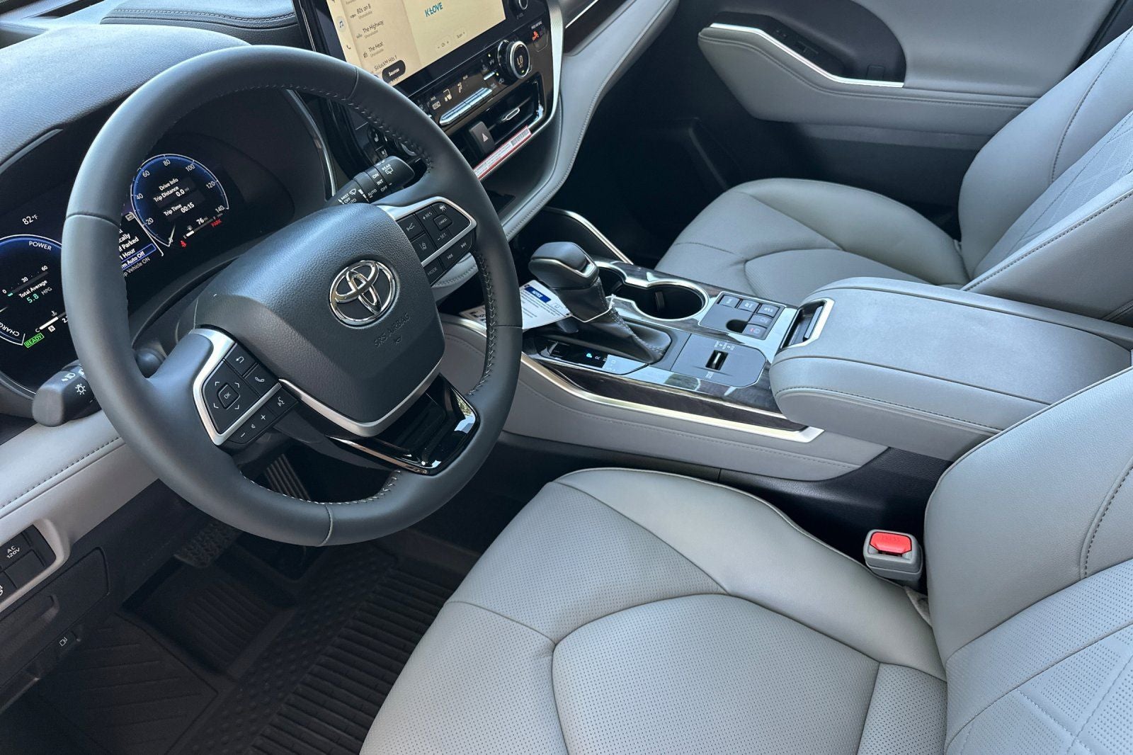 2026 Toyota Highlander Hybrid Hybrid Platinum