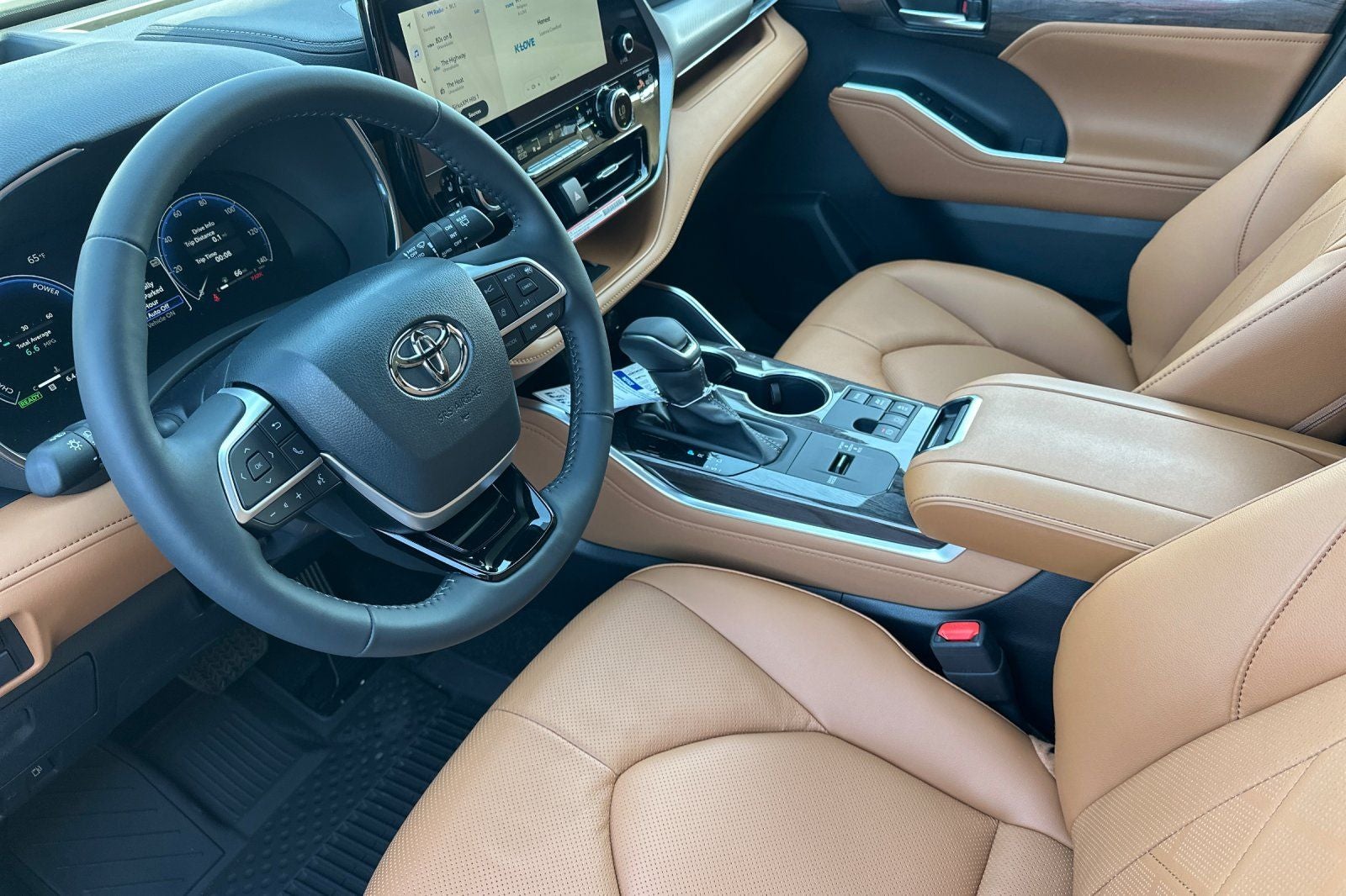 2026 Toyota Highlander Hybrid Hybrid Platinum