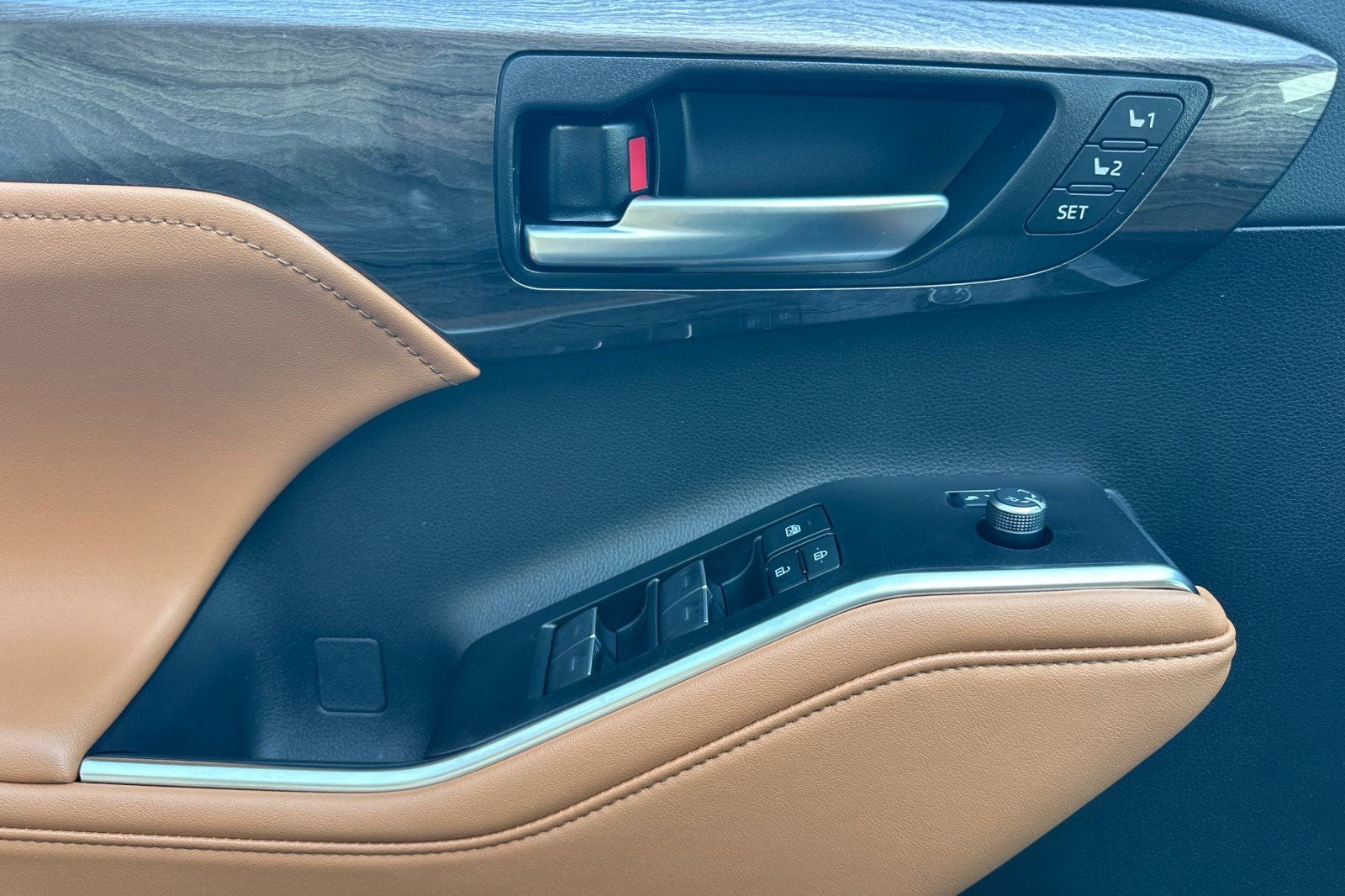 2026 Toyota Highlander Hybrid Hybrid Platinum