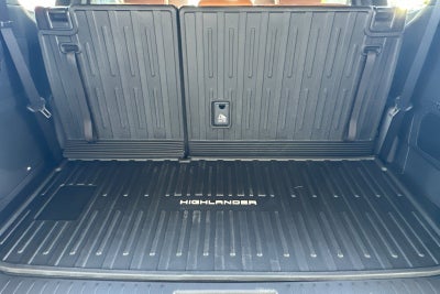 2026 Toyota Highlander Hybrid Hybrid Platinum