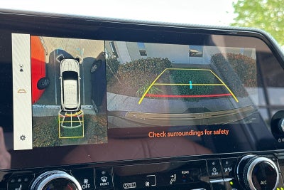 2026 Toyota Highlander Hybrid Hybrid Platinum