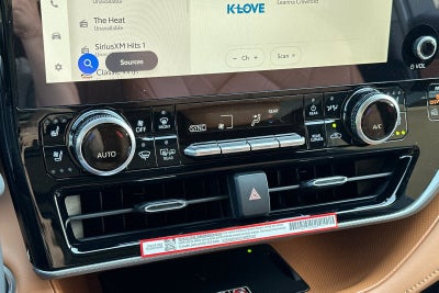 2026 Toyota Highlander Hybrid Hybrid Platinum