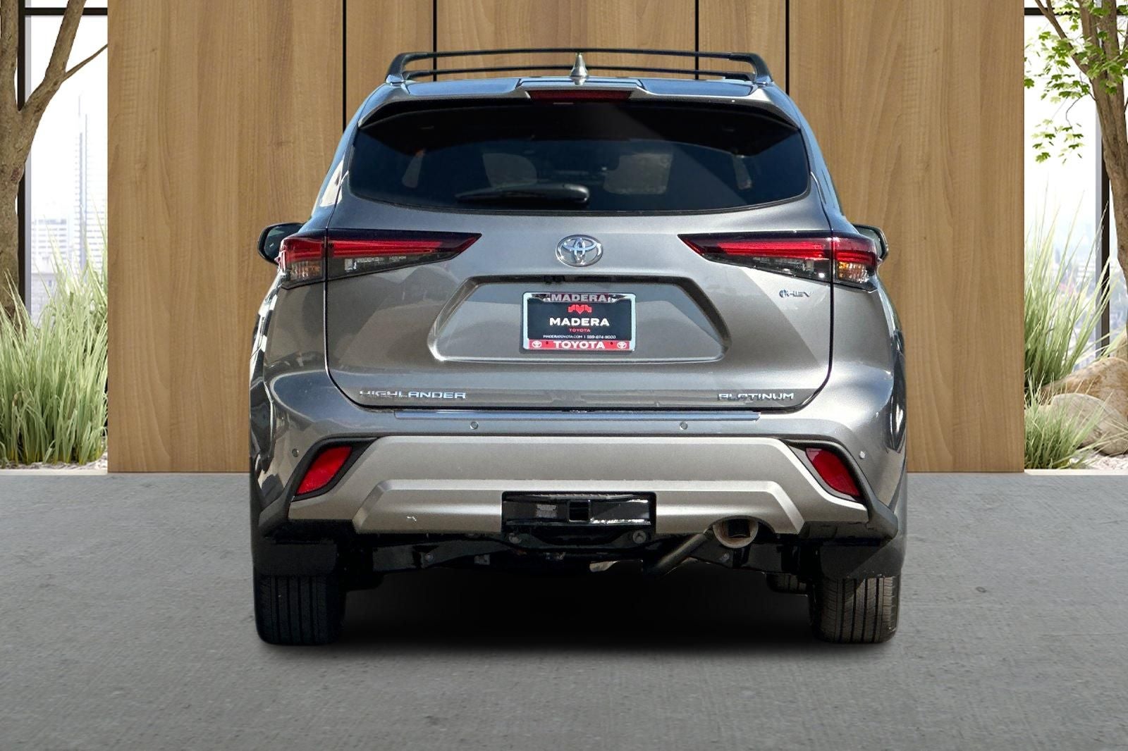 2026 Toyota Highlander Hybrid Hybrid Platinum