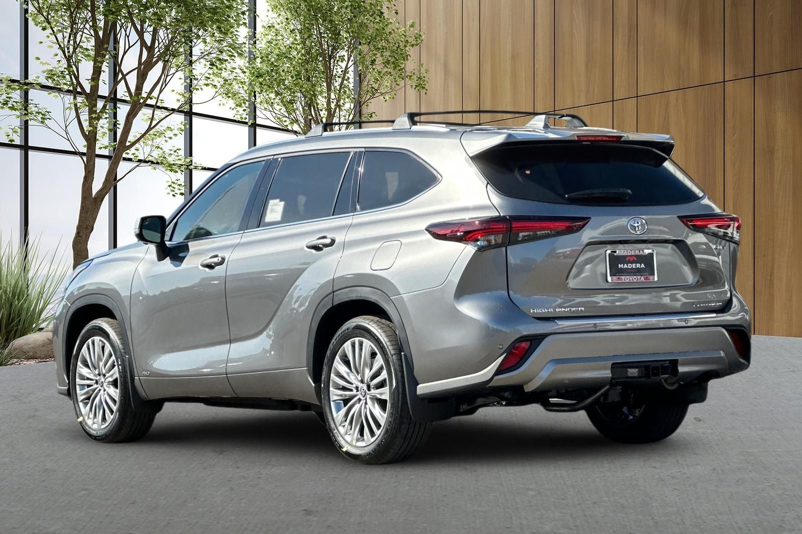 2026 Toyota Highlander Hybrid Hybrid Platinum