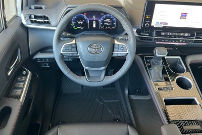 2026 Toyota Sienna XSE 7 Passenger