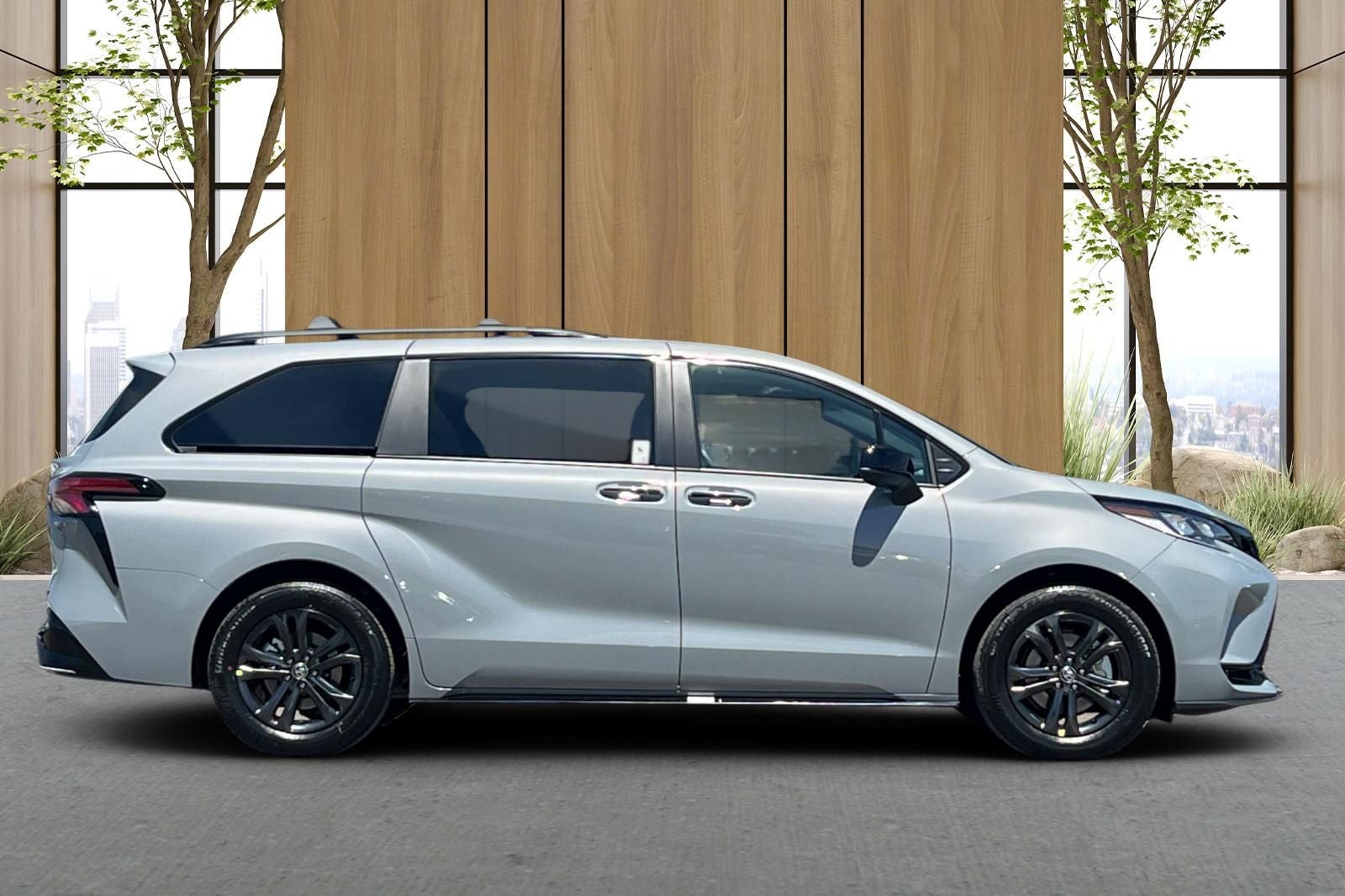 2026 Toyota Sienna XSE 7 Passenger