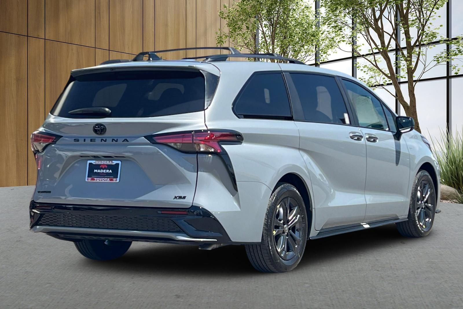 2026 Toyota Sienna XSE 7 Passenger