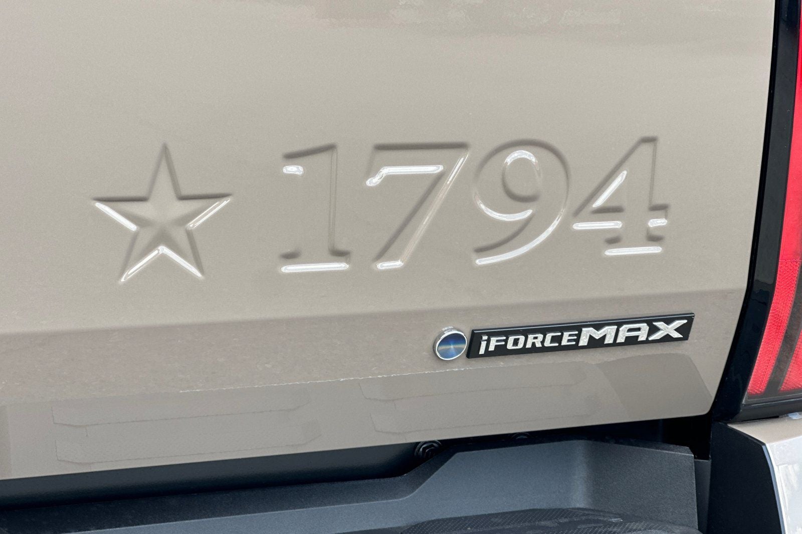 2026 Toyota Tundra i-FORCE MAX 1794 Edition i-FORCE MAX