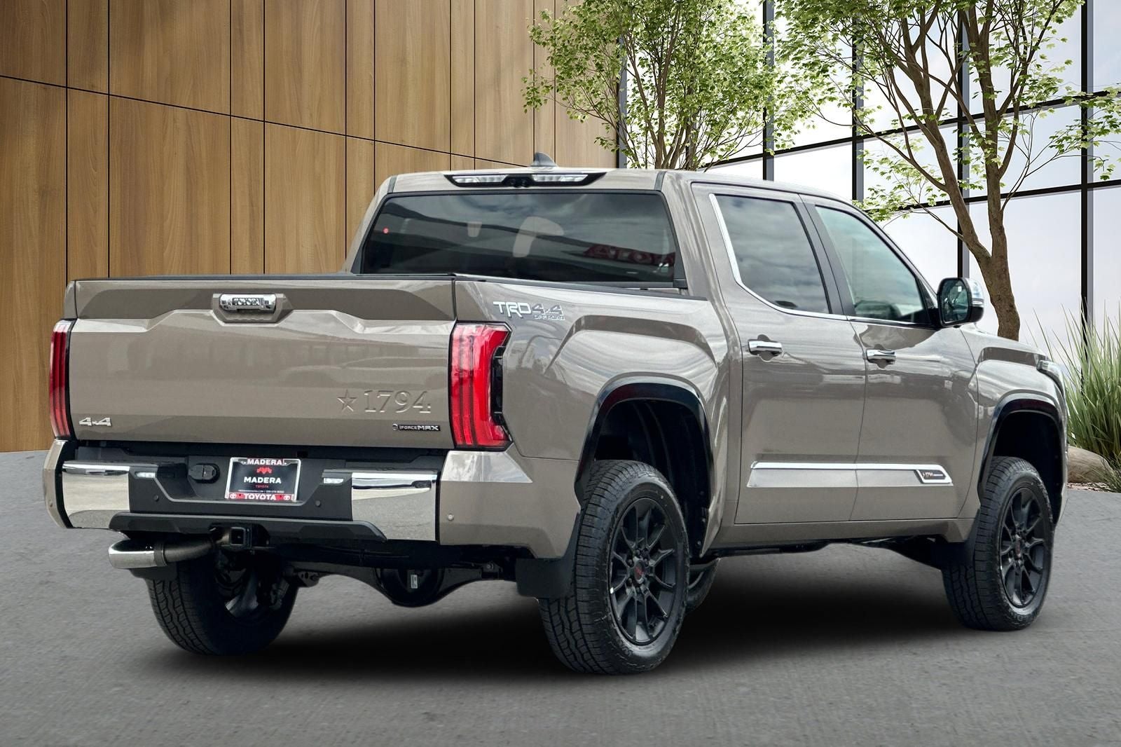 2026 Toyota Tundra i-FORCE MAX 1794 Edition i-FORCE MAX
