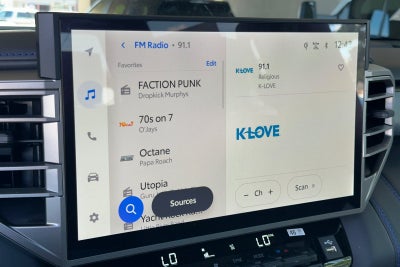 2026 Toyota Tundra i-FORCE MAX Platinum i-FORCE MAX