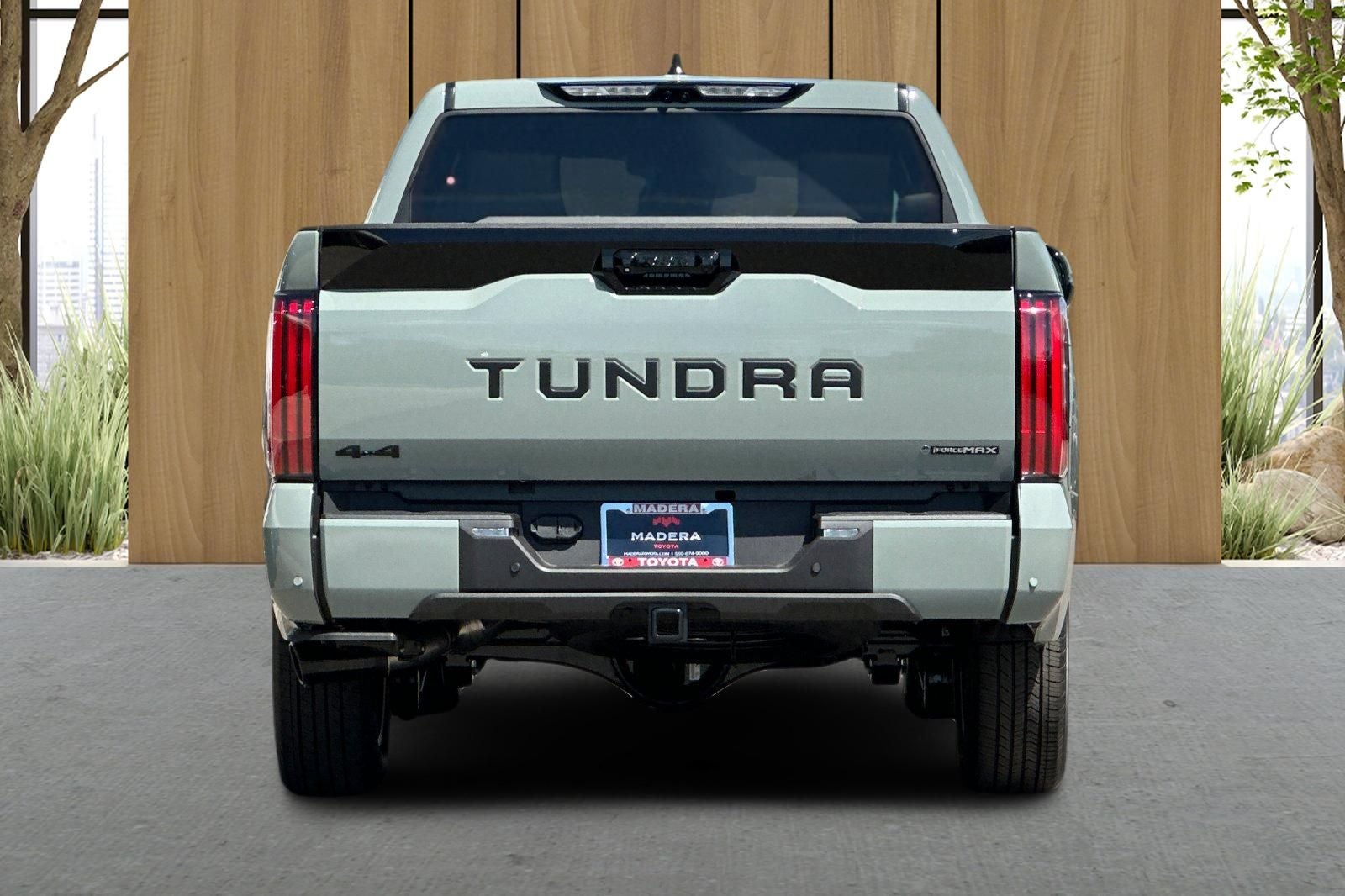 2026 Toyota Tundra i-FORCE MAX Platinum i-FORCE MAX