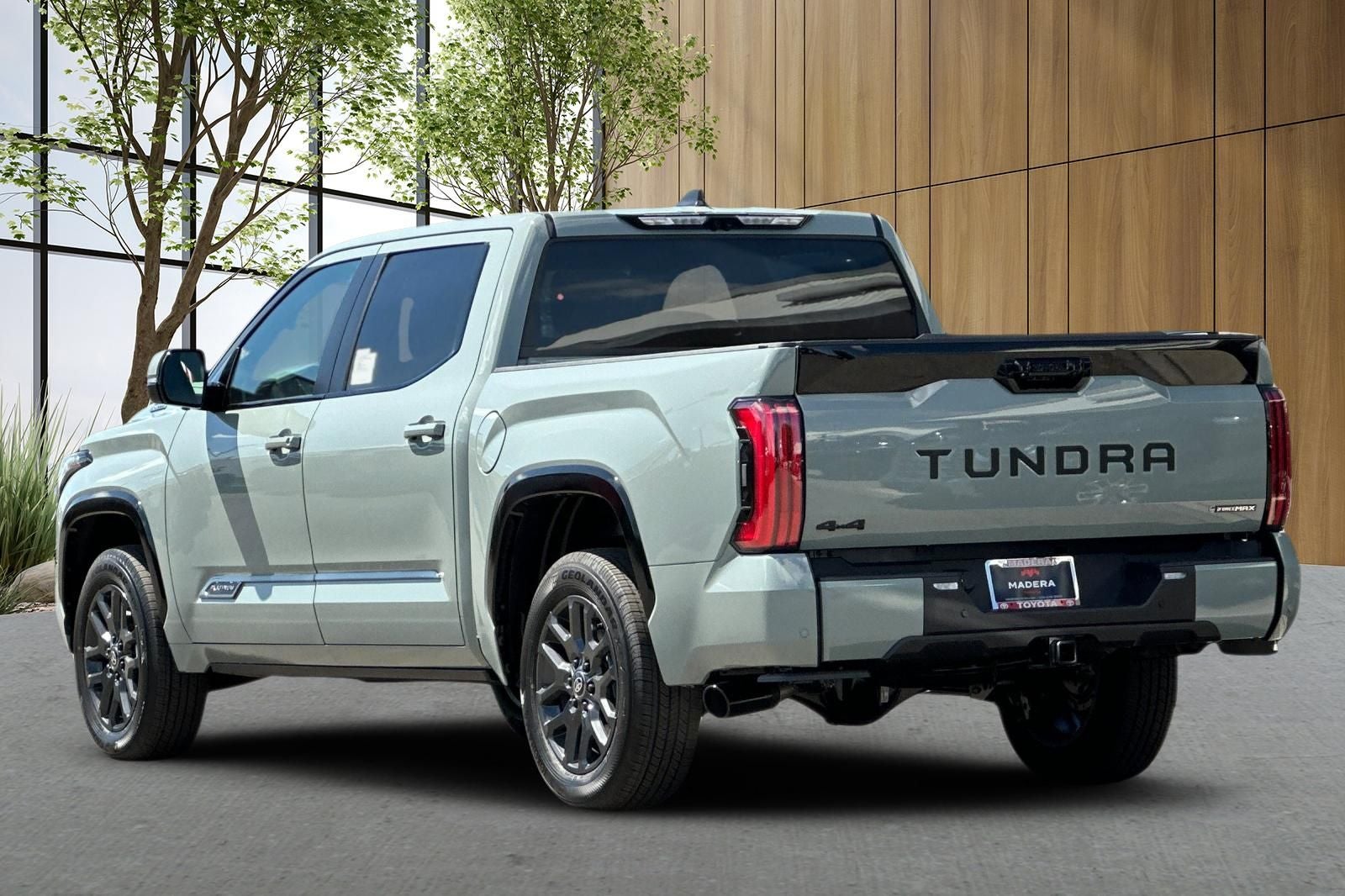 2026 Toyota Tundra i-FORCE MAX Platinum i-FORCE MAX