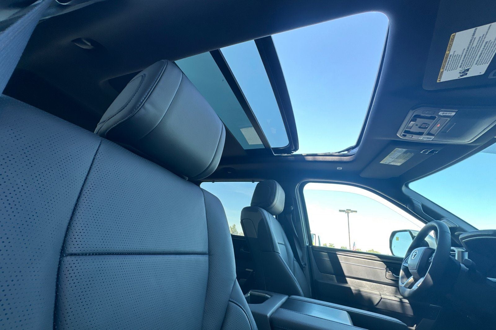 2026 Toyota Tundra i-FORCE MAX Platinum i-FORCE MAX