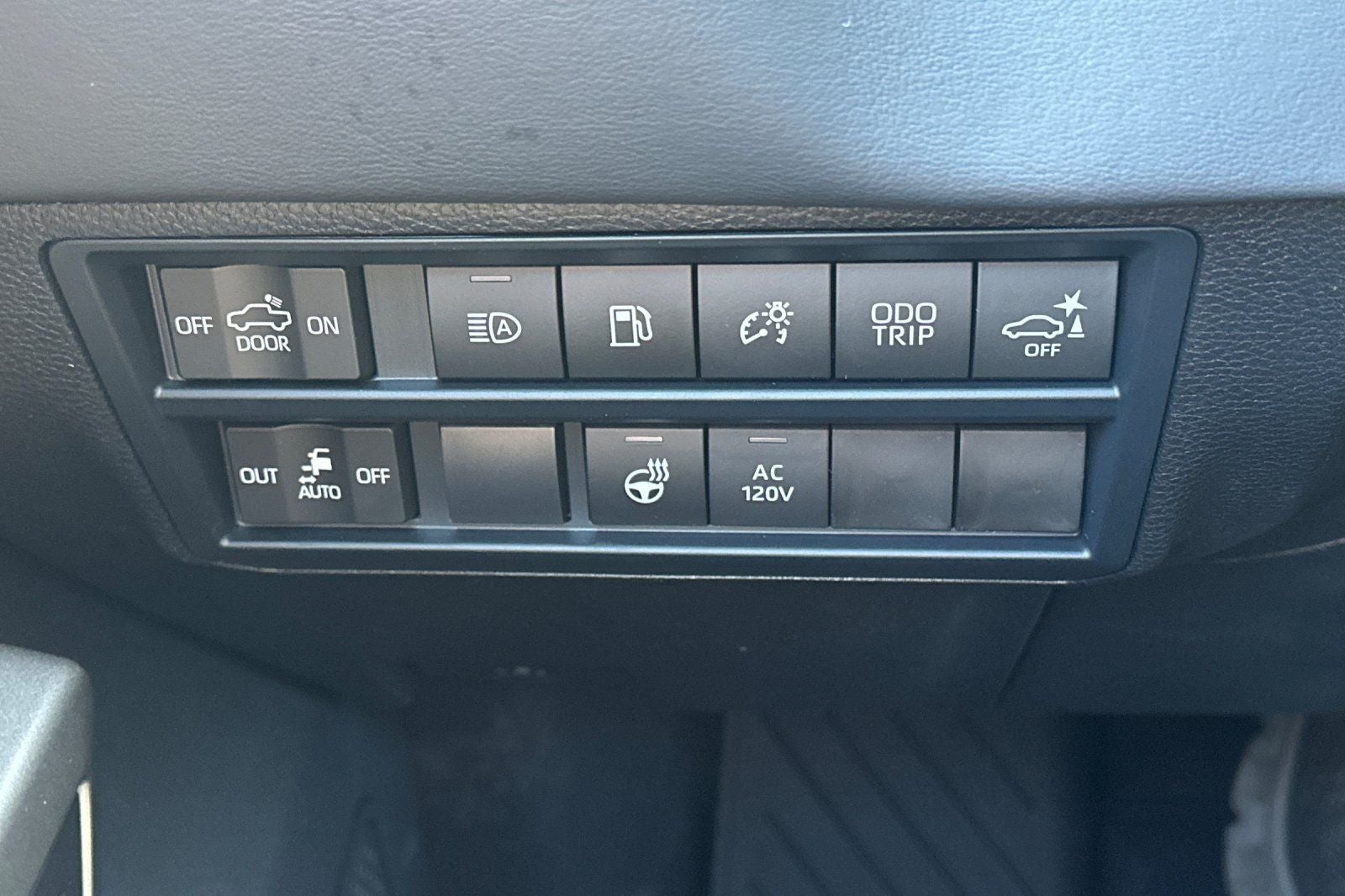 2026 Toyota Tundra i-FORCE MAX Platinum i-FORCE MAX