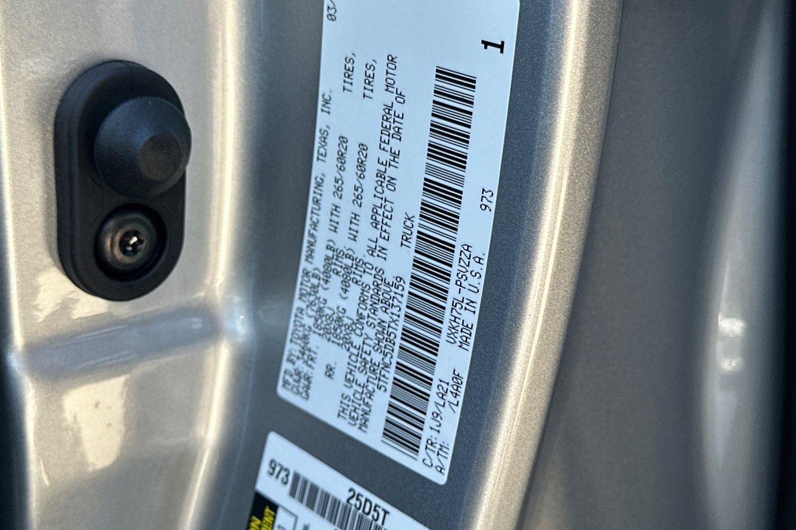 2026 Toyota Tundra i-FORCE MAX Platinum i-FORCE MAX