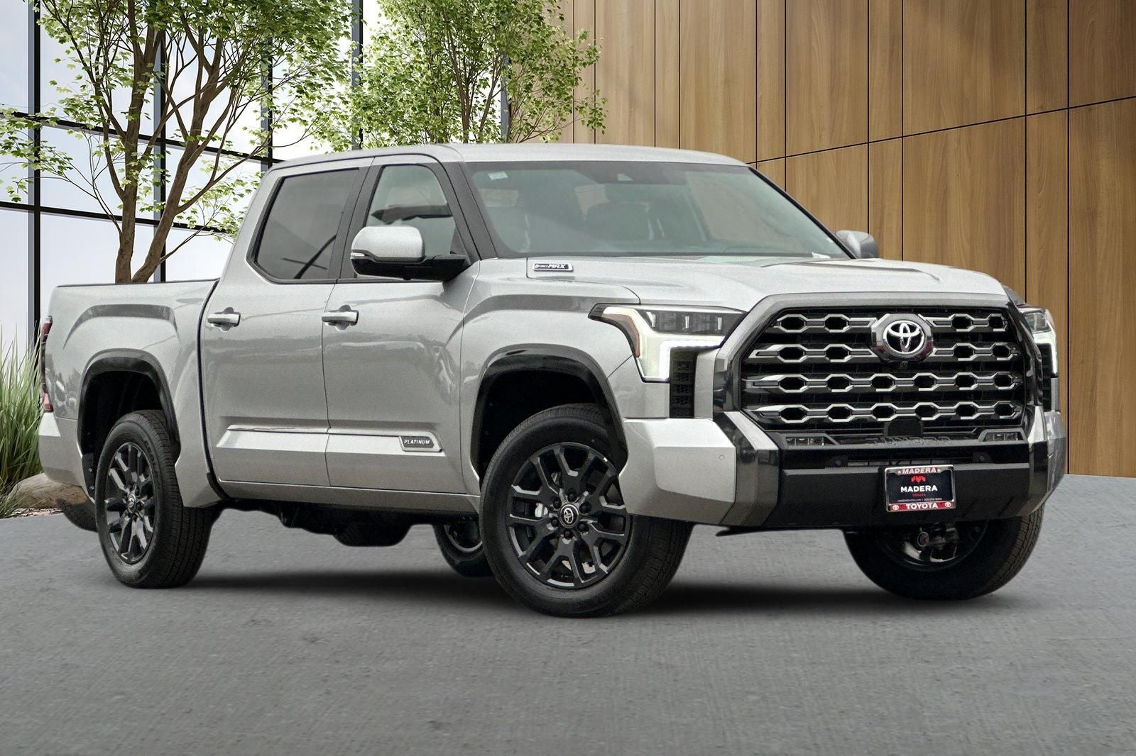 2026 Toyota Tundra i-FORCE MAX Platinum i-FORCE MAX