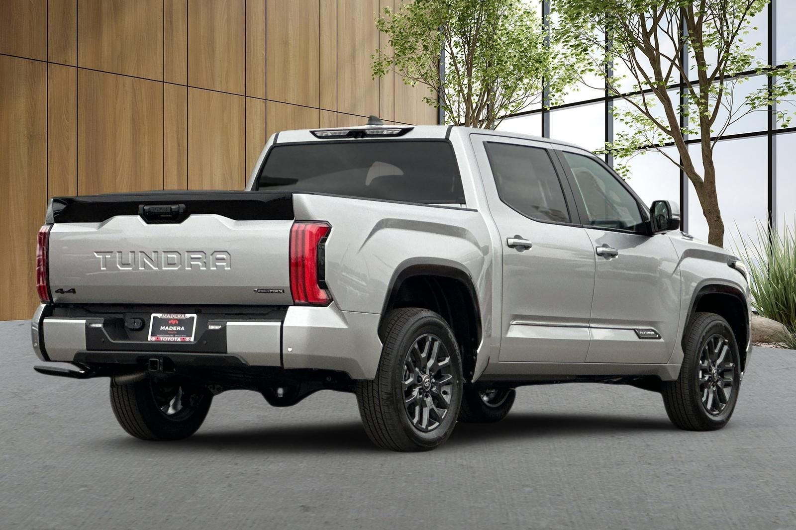 2026 Toyota Tundra i-FORCE MAX Platinum i-FORCE MAX