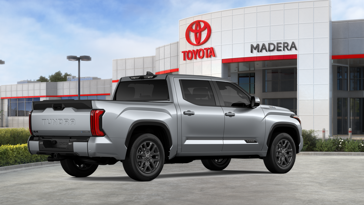2026 Toyota Tundra i-FORCE MAX Platinum i-FORCE MAX