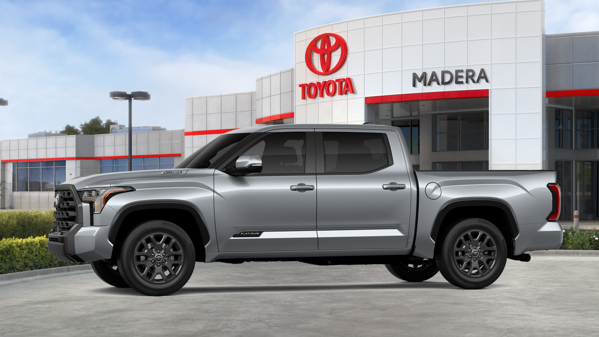 2026 Toyota Tundra i-FORCE MAX Platinum i-FORCE MAX