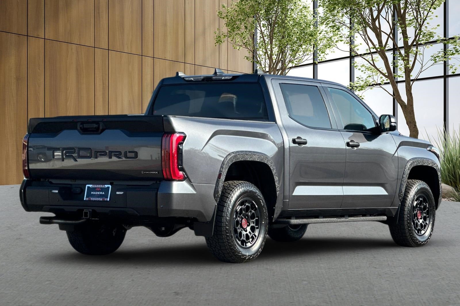 2026 Toyota Tundra i-FORCE MAX Tundra TRD Pro