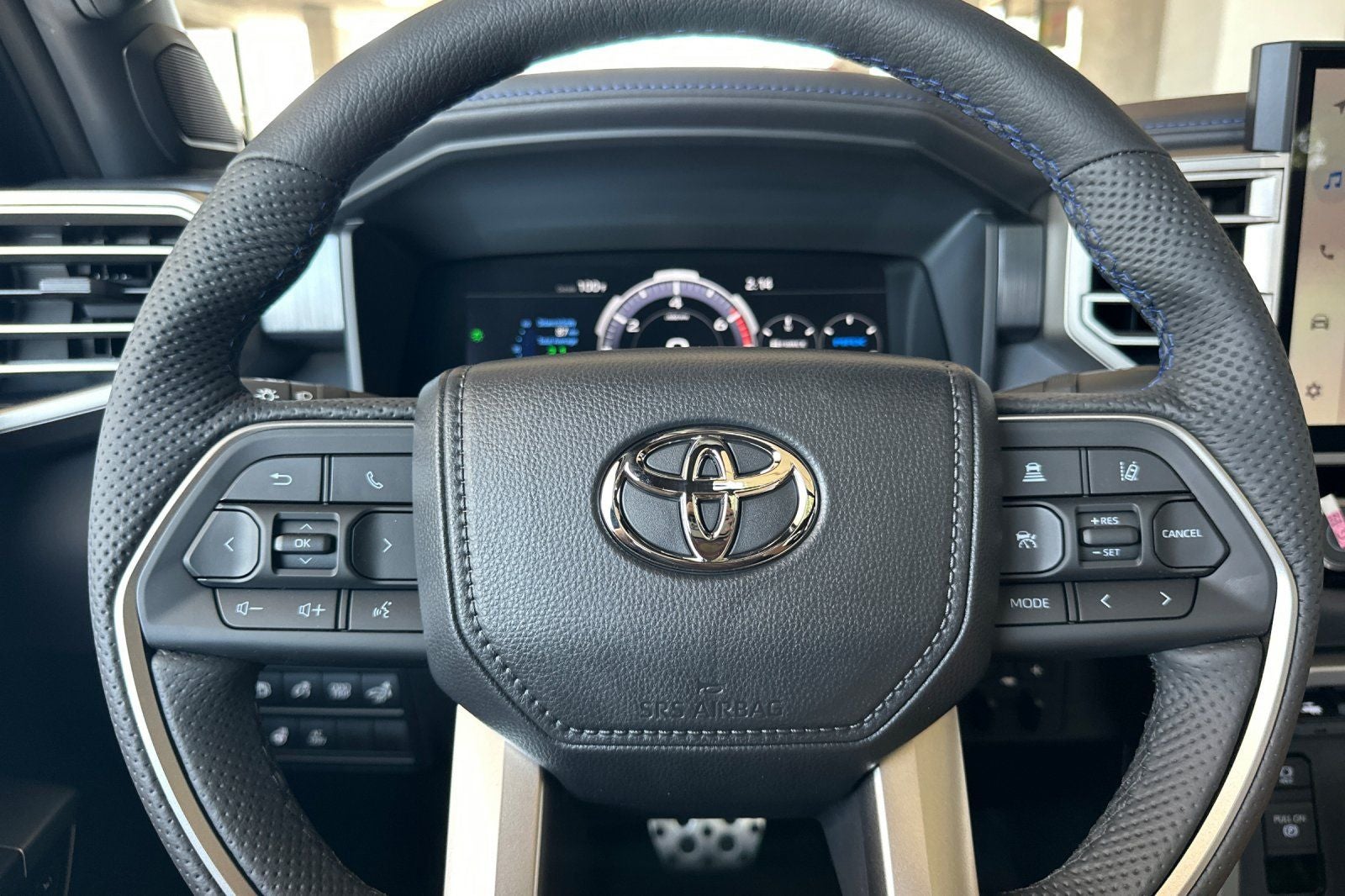2026 Toyota Tundra i-FORCE MAX Platinum i-FORCE MAX