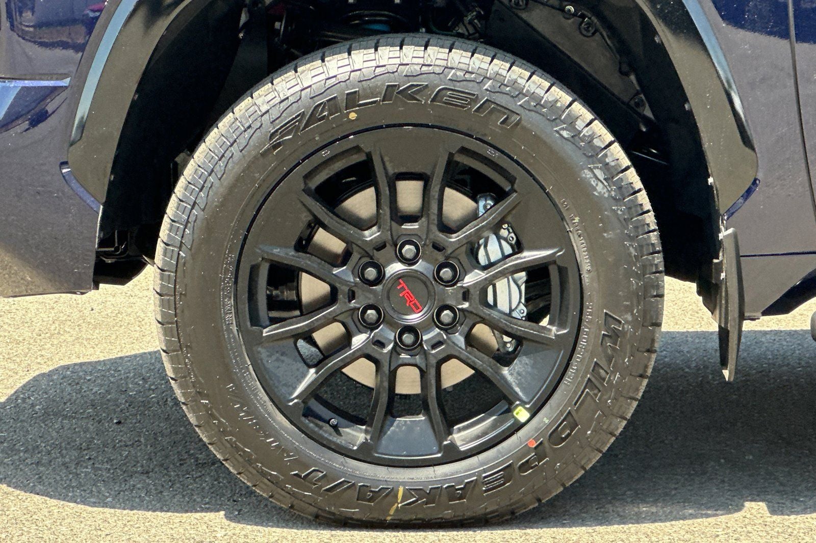2026 Toyota Tundra i-FORCE MAX Platinum i-FORCE MAX