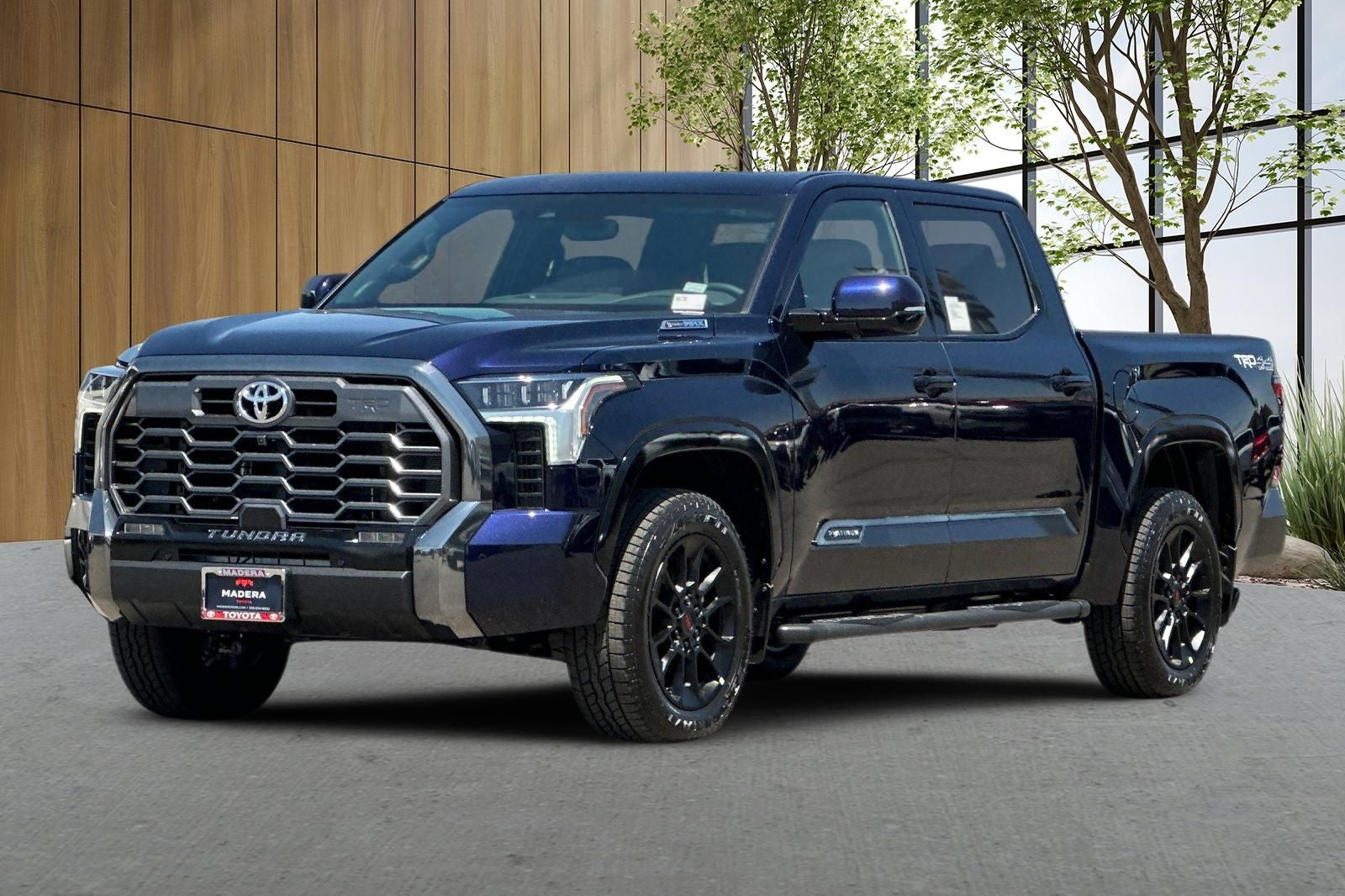 2026 Toyota Tundra i-FORCE MAX Platinum i-FORCE MAX