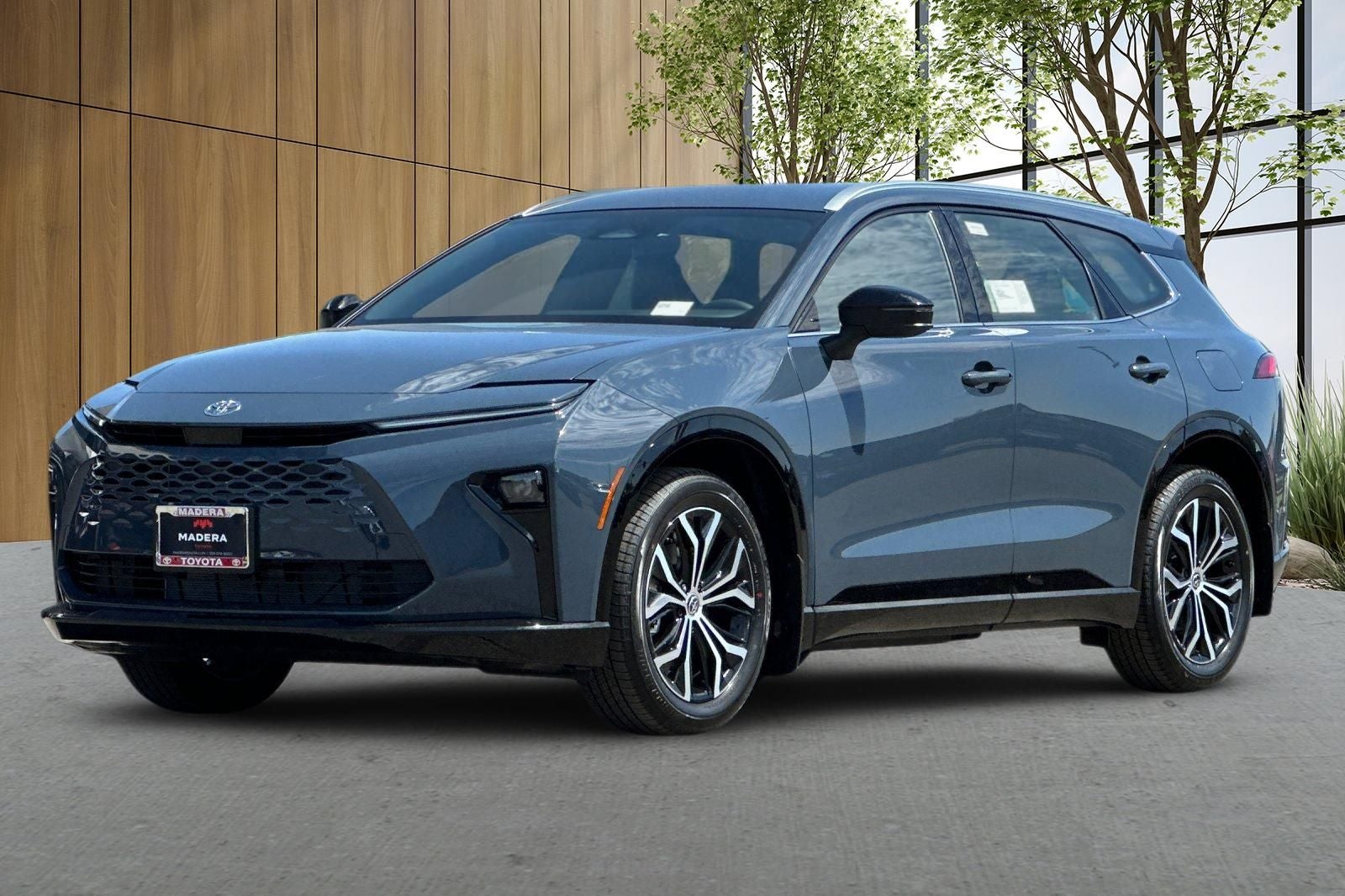2026 Toyota Toyota Crown Signia XLE
