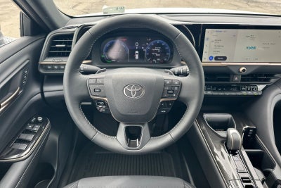 2026 Toyota Toyota Crown Signia XLE