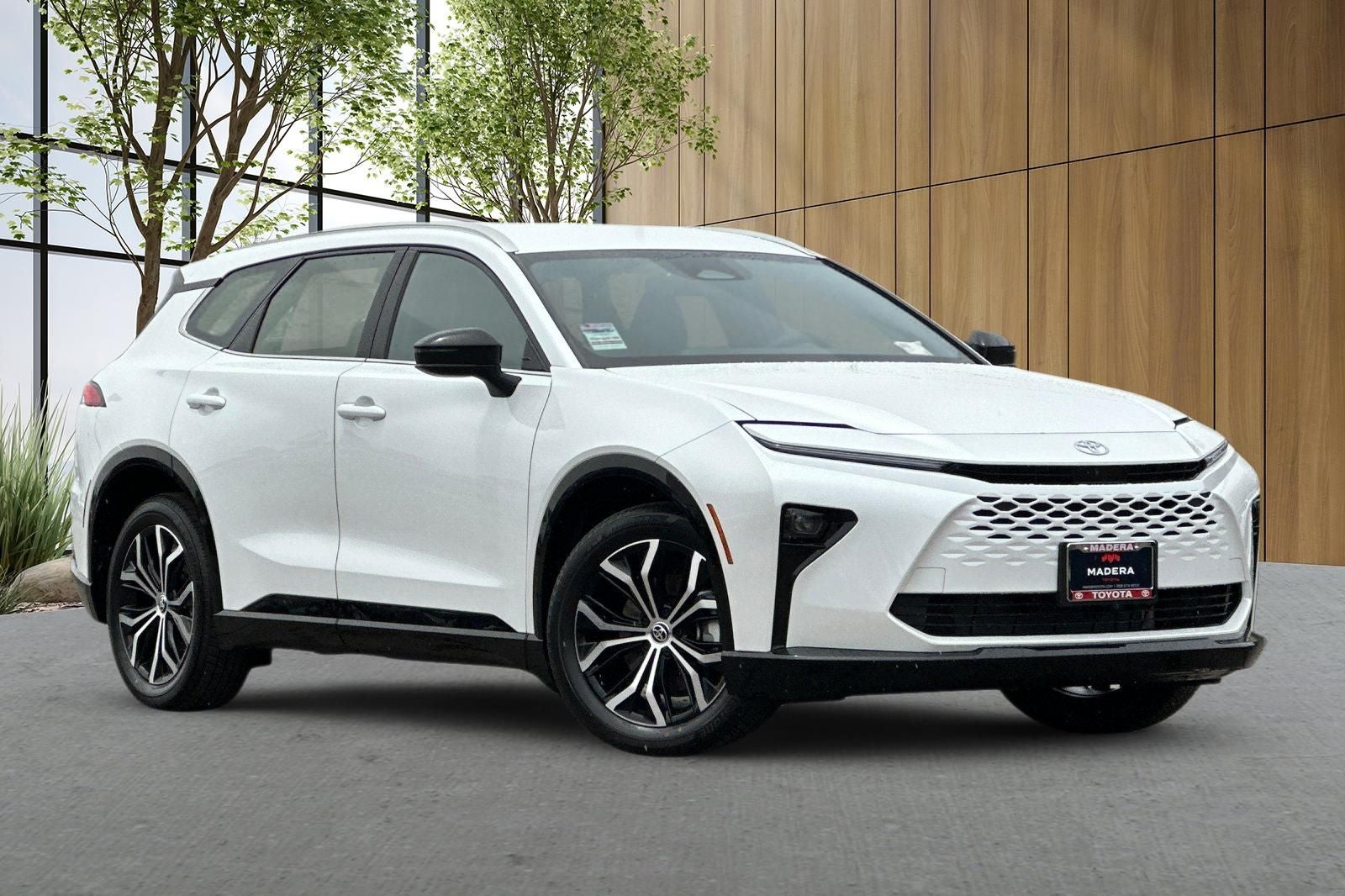 2026 Toyota Toyota Crown Signia XLE