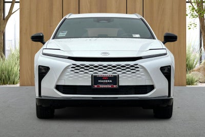 2026 Toyota Toyota Crown Signia XLE