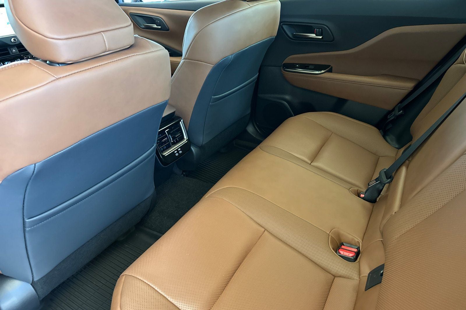 2026 Toyota Toyota Crown Signia XLE