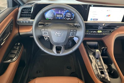 2026 Toyota Toyota Crown Signia XLE