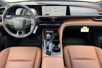 2026 Toyota Toyota Crown Signia XLE