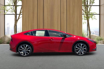 2026 Toyota Prius Plug-in Hybrid XSE
