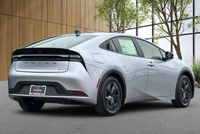 2026 Toyota Prius Plug-in Hybrid SE