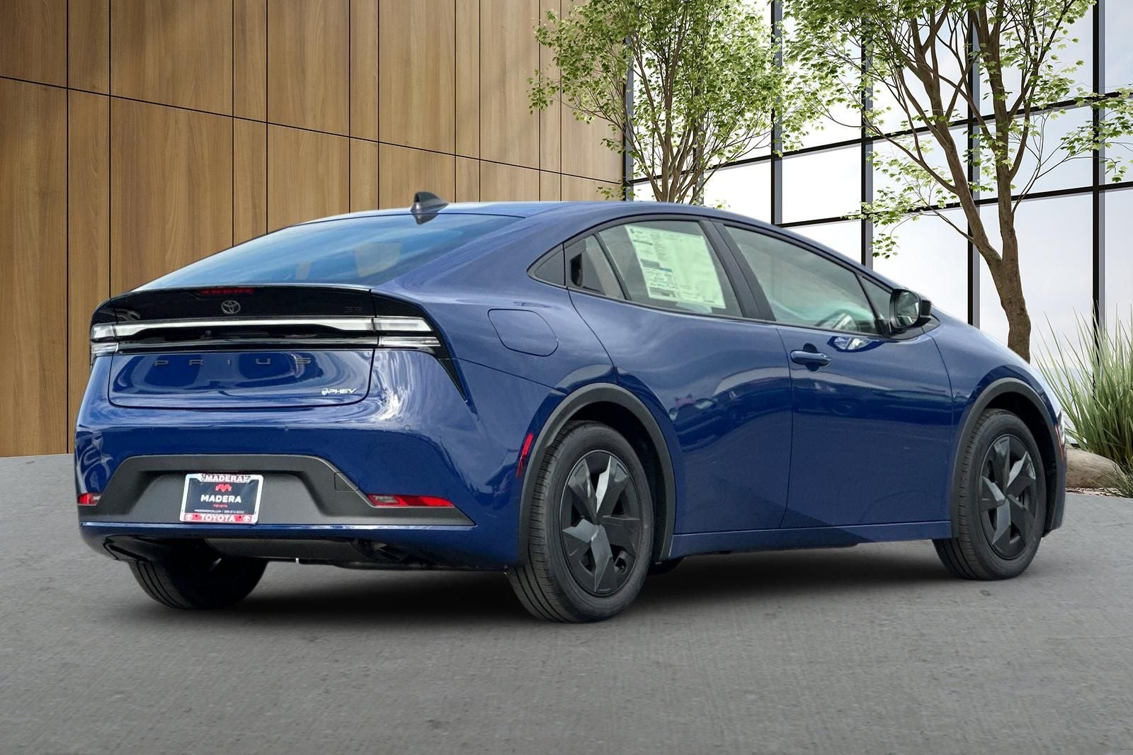 2026 Toyota Prius Plug-in Hybrid SE