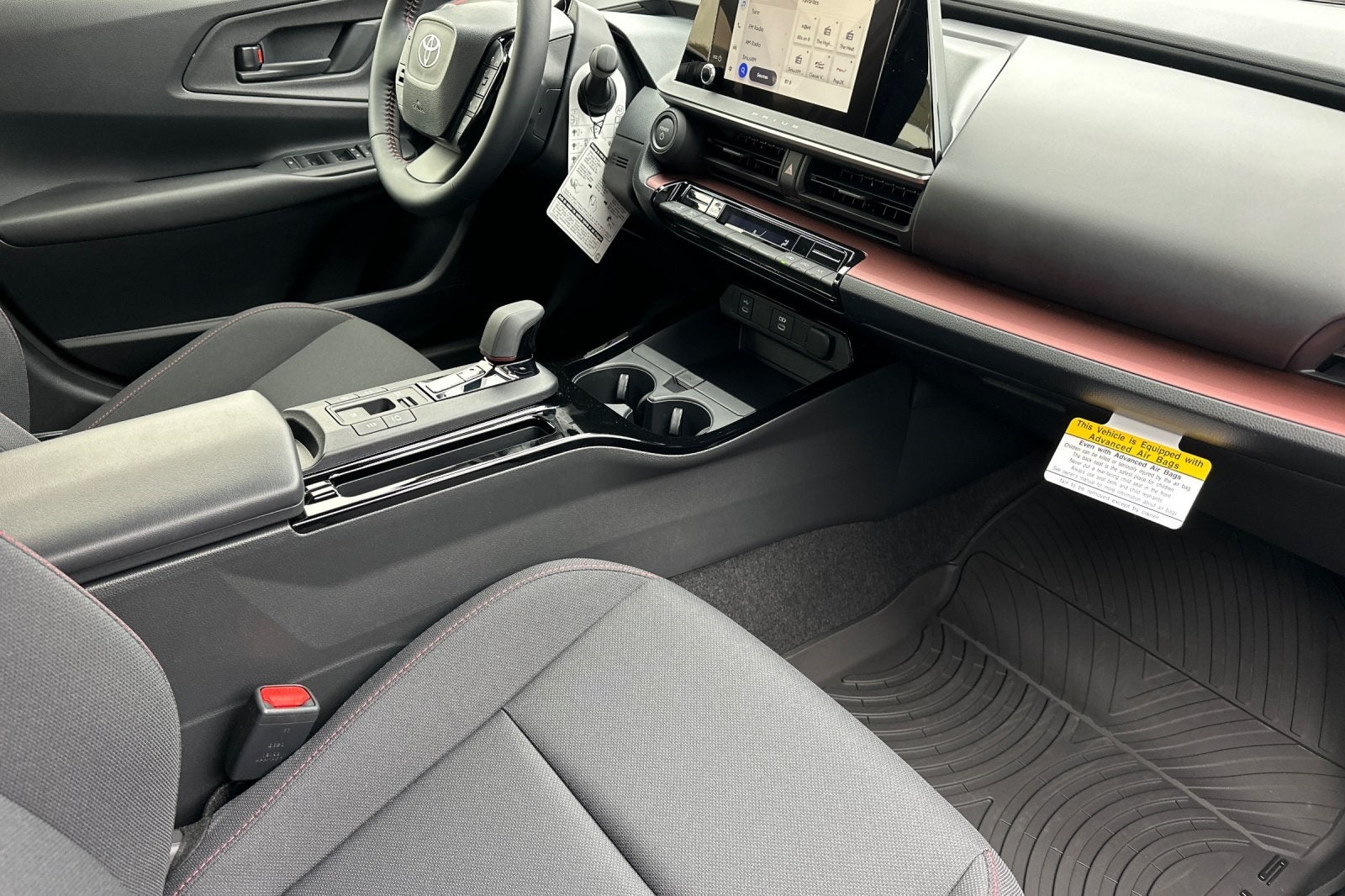 2026 Toyota Prius Plug-in Hybrid SE