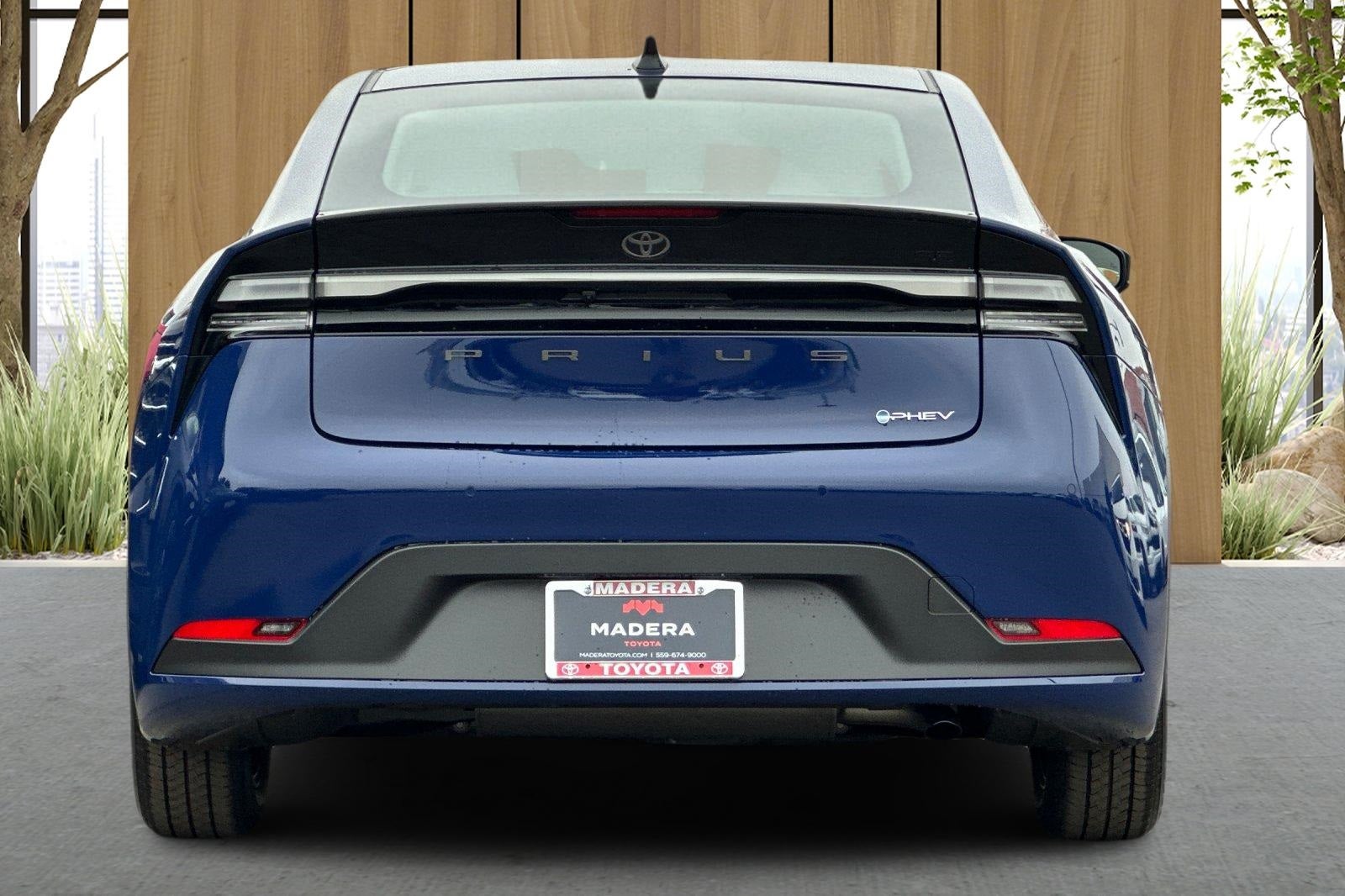 2026 Toyota Prius Plug-in Hybrid SE