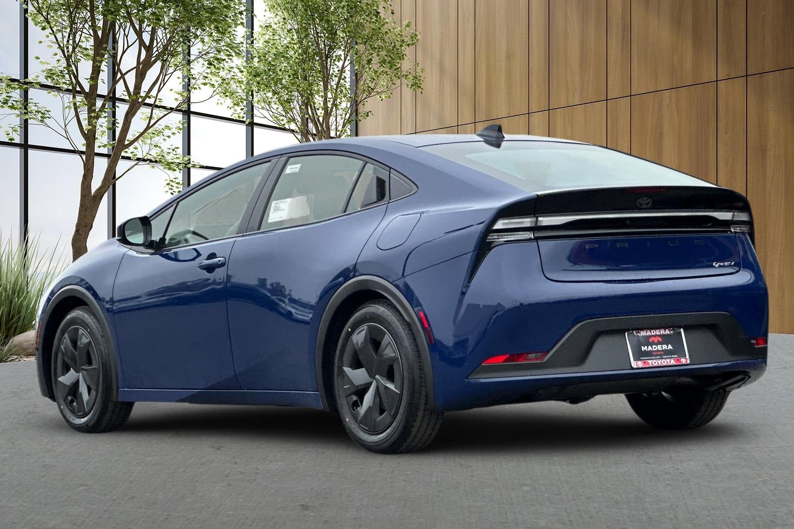 2026 Toyota Prius Plug-in Hybrid SE