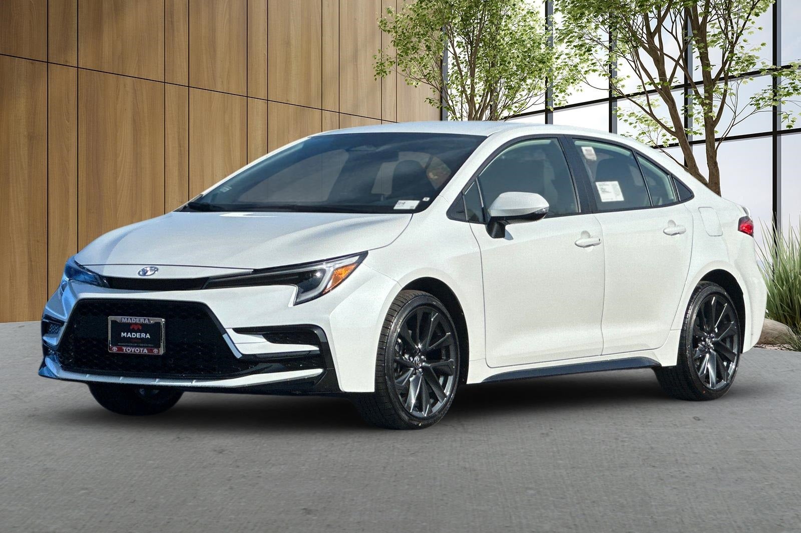 2026 Toyota Corolla Hybrid SE