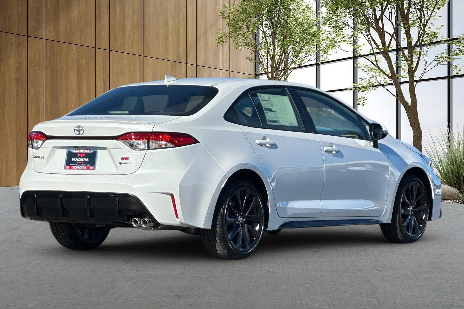 2026 Toyota Corolla Hybrid SE