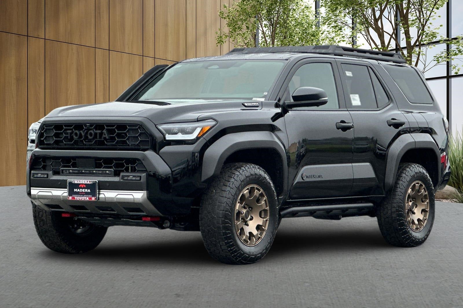2026 Toyota 4Runner i-FORCE MAX 4Runner Trailhunter