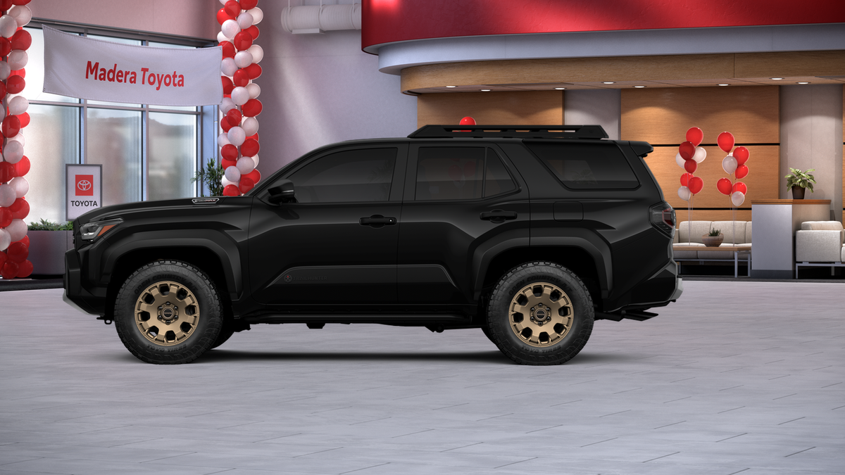2026 Toyota 4Runner i-FORCE MAX 4Runner Trailhunter